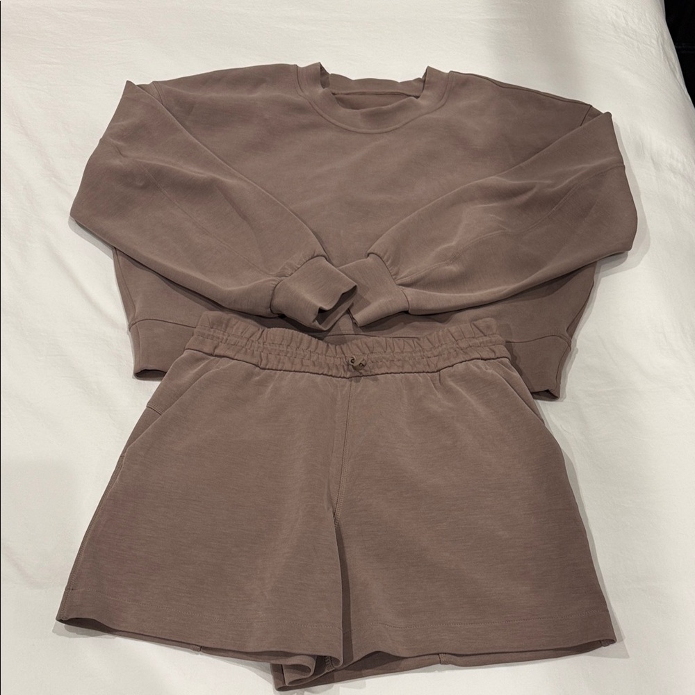 Lululemon Softstream Set - Crewneck and Shorts